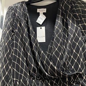 Beautiful shirt black dress